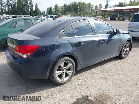 2014 Chevrolet Cruze 2LT с VIN 1G1PE5SBXE7380077, выставлен на аукционе IAAI как лот 43012675 с пробегом 152 558 миль миль и . История ставок и продаж доступна на DreamBid. Изображение 4.