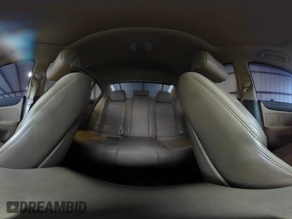 2010 Hyundai Genesis z VIN KMHGC4DF9AU109669, wystawiony jako IAAI lot #42299660 z przebiegiem 145 912 mil mil oraz . Historia ofert i sprzedaży dostępna na DreamBid. Obrazek 18.