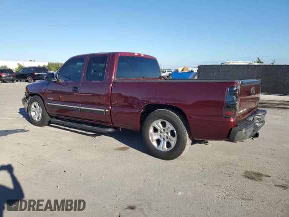 2002 Chevrolet Silverado 1500 LS z VIN 2GCEC19TX21390242, wystawiony jako Copart lot #86815985 z przebiegiem 284 213 mil mil oraz Szkoda całkowita • Salvage title. Historia ofert i sprzedaży dostępna na DreamBid. Obrazek 2.