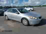 2008 Honda Accord LX с VIN JHMCP26338C041351, выставлен на аукционе IAAI как лот 43274414 с пробегом 162 055 миль миль и . История ставок и продаж доступна на DreamBid. Изображение 1.