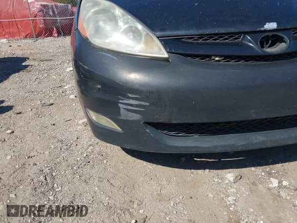 2009 Toyota Sienna XLE with VIN 5TDZK22C19S236610, listed as a IAAI auction lot 43491937 with 352,699 mi miles and . Bid and sale history available at DreamBid. Image 6.