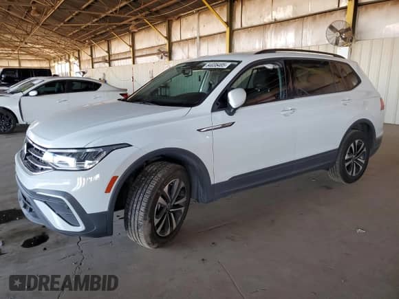 2022 Volkswagen Tiguan S с VIN 3VV1B7AX2NM060029, выставлен на аукционе Copart как лот 84035405 с пробегом 74 069 миль миль и Списание • Salvage title. История ставок и продаж доступна на DreamBid. Изображение 1.