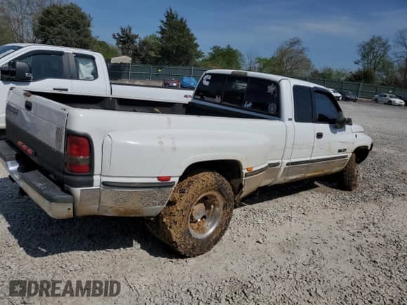 1998 Dodge 3500 с VIN 1B7MC3365WJ212146, выставлен на аукционе Copart как лот 51997695 с пробегом 257 395 миль миль и Списание • Salvage title. История ставок и продаж доступна на DreamBid. Изображение 3.