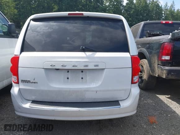 2019 Dodge Grand Caravan SE z VIN 2C4RDGBG2KR759787, wystawiony jako IAAI lot #42459632 z przebiegiem 75 384 mil mil oraz . Historia ofert i sprzedaży dostępna na DreamBid. Obrazek 16.