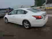 2015 Nissan Altima SL с VIN 1N4AL3APXFN896334, выставлен на аукционе Copart как лот 64959515 с пробегом 151 214 миль миль и Списание • Salvage title. История ставок и продаж доступна на DreamBid. Изображение 2.