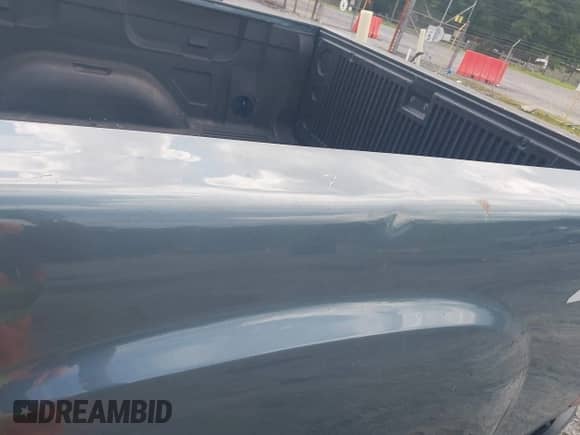 2011 GMC Sierra 1500 SL z VIN 3GTP2UEA0BG333489, wystawiony jako IAAI lot #42434038 z przebiegiem 286 560 mil mil oraz . Historia ofert i sprzedaży dostępna na DreamBid. Obrazek 6.