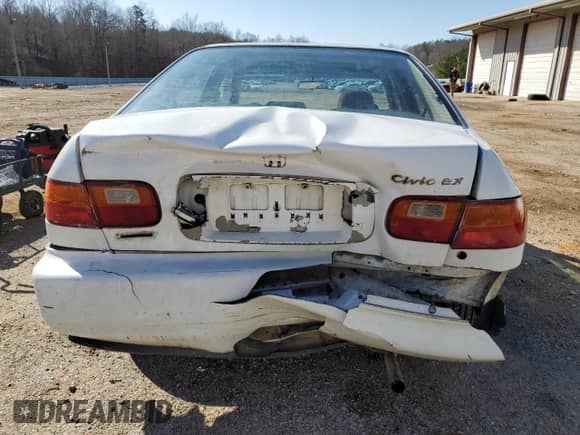 1994 Honda Civic with VIN JHMEH969XRS013959, listed as a Copart auction lot 45937305 with 162,329 mi miles and Salvage title. Bid and sale history available at DreamBid. Image 6.