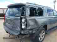 2017 Chevrolet Suburban LT z VIN 1GNSCHKC9HR230706, wystawiony jako IAAI lot #42187423 z przebiegiem 117 432 mil mil oraz . Historia ofert i sprzedaży dostępna na DreamBid. Obrazek 6.