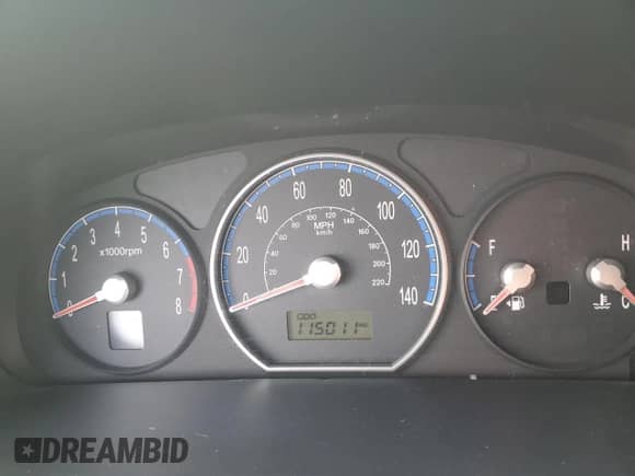 2007 Hyundai Santa Fe GLS с VIN 5NMSG13D47H089607, выставлен на аукционе Copart как лот 80881685 с пробегом 115 011 миль миль и Списание • Salvage title. История ставок и продаж доступна на DreamBid. Изображение 9.