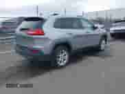 2014 Jeep Cherokee Latitude с VIN 1C4PJMCB4EW209648, выставлен на аукционе IAAI как лот 42862780 с пробегом 203 552 миль миль и . История ставок и продаж доступна на DreamBid. Изображение 4.