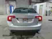 2013 Volvo S60 T5 Premier с VIN YV1612FSXD2187800, выставлен на аукционе Copart как лот 85691225 с пробегом 141 250 миль миль и Списание • Salvage title. История ставок и продаж доступна на DreamBid. Изображение 6.