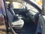 2019 Chevrolet Traverse LT z VIN 1GNERHKW0KJ115178, wystawiony jako IAAI lot #43457510 z przebiegiem 127 984 mil mil oraz . Historia ofert i sprzedaży dostępna na DreamBid. Obrazek 5.