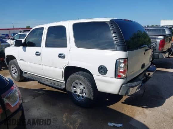 2002 Chevrolet Tahoe LS с VIN 1GNEC13Z62R224263, выставлен на аукционе IAAI как лот 42511107 с пробегом Не указан миль и . История ставок и продаж доступна на DreamBid. Изображение 3.