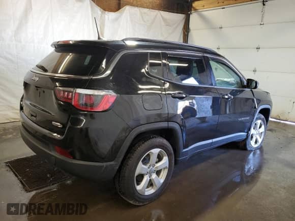 2019 Jeep Compass Latitude с VIN 3C4NJDBB9KT828823, выставлен на аукционе Copart как лот 84745385 с пробегом 34 533 миль миль и Списание • Salvage title. История ставок и продаж доступна на DreamBid. Изображение 3.