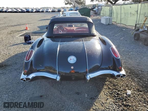 1958 Chevrolet Corvette с VIN J58S108178, выставлен на аукционе Copart как лот 80979374 с пробегом 433 570 миль миль и Списание • Salvage title. История ставок и продаж доступна на DreamBid. Изображение 6.