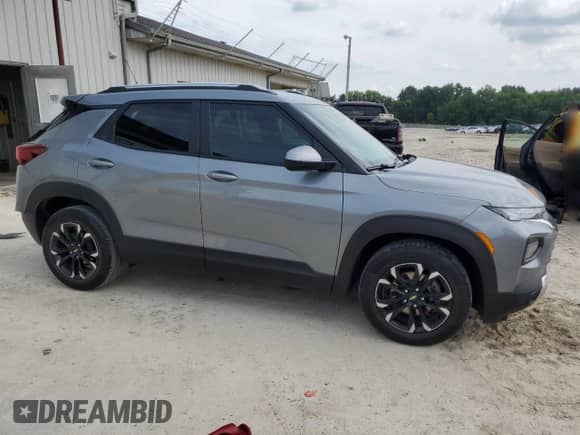 2023 Chevrolet TrailBlazer LT z VIN KL79MPSL9PB170686, wystawiony jako Copart lot #60445145 z przebiegiem 45 070 mil mil oraz Szkoda całkowita • Salvage title. Historia ofert i sprzedaży dostępna na DreamBid. Obrazek 4.