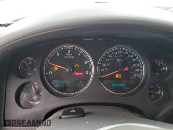 2009 Chevrolet Avalanche LTZ z VIN 3GNFK32039G220039, wystawiony jako Copart lot #41865885 z przebiegiem 289 882 mil mil oraz Czysty tytuł • Clean title. Historia ofert i sprzedaży dostępna na DreamBid. Obrazek 9.