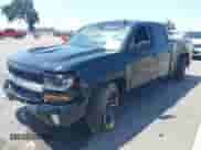 2017 Chevrolet Silverado 1500 LT с VIN 1GCRCREC0HZ270522, выставлен на аукционе IAAI как лот 42402410 с пробегом 126 195 миль миль и . История ставок и продаж доступна на DreamBid. Изображение 2.