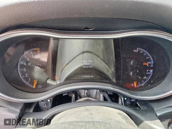 2019 Jeep Grand Cherokee Upland с VIN 1C4RJFAG8KC696451, выставлен на аукционе Copart как лот 61631435 с пробегом 113 244 миль миль и Списание • Salvage title. История ставок и продаж доступна на DreamBid. Изображение 9.