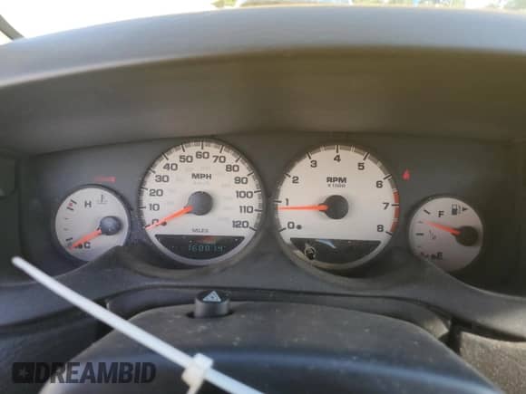 2004 Dodge Neon SXT with VIN 1B3ES56C14D505673, listed as a Copart auction lot 69035765 with 168,814 mi miles and Salvage title. Bid and sale history available at DreamBid. Image 9.