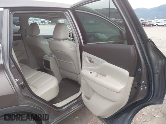 2017 Nissan Murano SL with VIN 5N1AZ2MH0HN102060, listed as a IAAI auction lot 40838104 with 80,016 mi miles and . Bid and sale history available at DreamBid. Image 8.