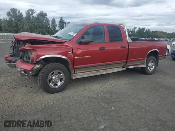 2006 Dodge 3500 SLT z VIN 3D7LX38CX6G263020, wystawiony jako Copart lot #69118825 z przebiegiem 291 306 mil mil oraz Szkoda całkowita • Salvage title. Historia ofert i sprzedaży dostępna na DreamBid. Obrazek 1.