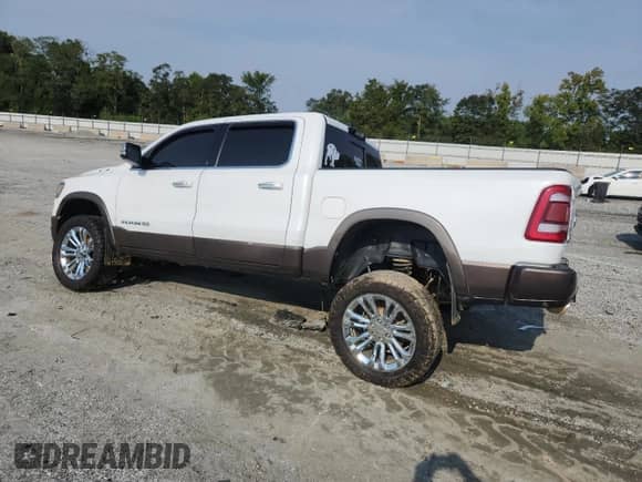 2022 Ram 1500 Longhorn z VIN 1C6SRFKT4NN186121, wystawiony jako Copart lot #71900845 z przebiegiem 101 908 mil mil oraz Czysty tytuł • Clean title. Historia ofert i sprzedaży dostępna na DreamBid. Obrazek 2.