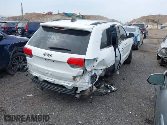 2019 Jeep Grand Cherokee Limited X с VIN 1C4RJFBG3KC831446, выставлен на аукционе IAAI как лот 41874908 с пробегом 21 407 миль миль и . История ставок и продаж доступна на DreamBid. Изображение 4.