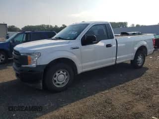 2018 Ford F-150 XL z VIN 1FTMF1CB1JKE38955, wystawiony jako Copart lot #65621195 z przebiegiem 238 259 mil mil oraz Szkoda całkowita • Salvage title. Historia ofert i sprzedaży dostępna na DreamBid. Obrazek 1.