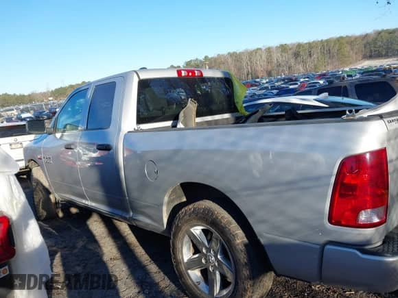 2018 Ram 1500 Tradesman с VIN 1C6RR7FT5JS186896, выставлен на аукционе IAAI как лот 41645578 с пробегом 77 869 миль миль и . История ставок и продаж доступна на DreamBid. Изображение 14.