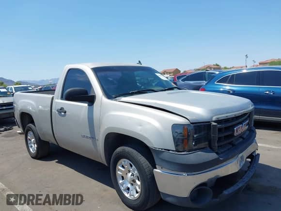 2007 GMC Sierra 1500 Work Truck с VIN 1GTEC14C77Z570817, выставлен на аукционе IAAI как лот 43057788 с пробегом 161 178 миль миль и . История ставок и продаж доступна на DreamBid. Изображение 1.