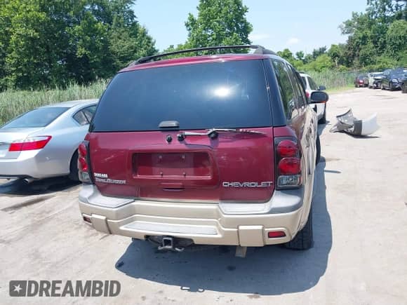 2004 Chevrolet TrailBlazer LT с VIN 1GNDT13S142299706, выставлен на аукционе IAAI как лот 42765616 с пробегом 271 371 миль миль и . История ставок и продаж доступна на DreamBid. Изображение 16.