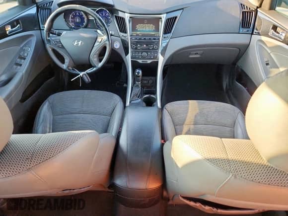 2014 Hyundai Sonata Limited с VIN 5NPEC4AC3EH837915, выставлен на аукционе Copart как лот 84188695 с пробегом 106 197 миль миль и Списание • Salvage title. История ставок и продаж доступна на DreamBid. Изображение 8.