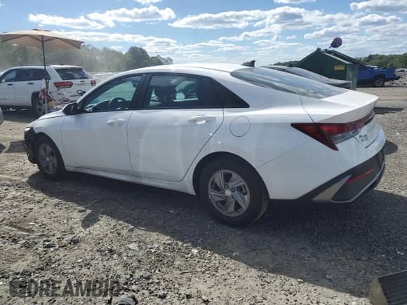 2025 Hyundai Elantra SE with VIN KMHLL4DG2SU898126, listed as a Copart auction lot 69808525 with 8,327 mi miles and Salvage title. Bid and sale history available at DreamBid. Image 2.