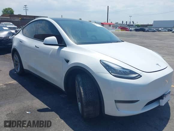 2023 Tesla Model Y Long Range с VIN 7SAYGDEE8PA034371, выставлен на аукционе IAAI как лот 42765729 с пробегом Не указан миль и . История ставок и продаж доступна на DreamBid. Изображение 1.