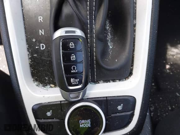 2024 Hyundai Venue Limited with VIN KMHRC8A34RU336872, listed as a IAAI auction lot 42107484 with 22,384 mi miles and . Bid and sale history available at DreamBid. Image 11.