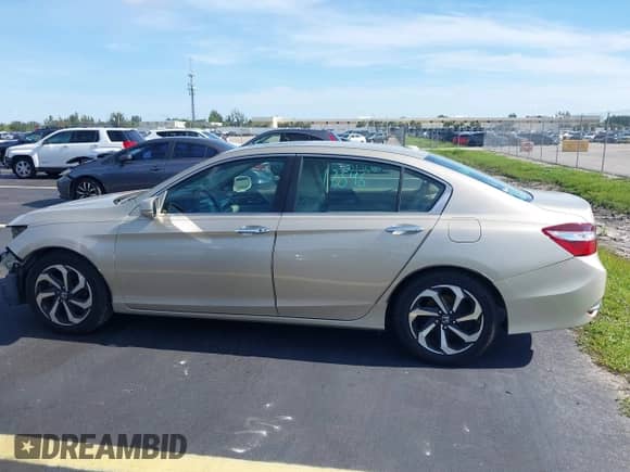 2016 Honda Accord EX-L with VIN 1HGCR2F90GA181255, listed as a IAAI auction lot 42759413 with 97,544 mi miles and . Bid and sale history available at DreamBid. Image 15.