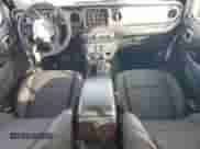 2023 Jeep Wrangler Willys с VIN 1C4HJXDG2PW671483, выставлен на аукционе Copart как лот 46990395 с пробегом 15 087 миль миль и Списание • Salvage title. История ставок и продаж доступна на DreamBid. Изображение 8.