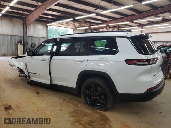 2023 Jeep Grand Cherokee Altitude с VIN 1C4RJKAG0P8884903, выставлен на аукционе Copart как лот 63636935 с пробегом 50 649 миль миль и Списание • Salvage title. История ставок и продаж доступна на DreamBid. Изображение 2.