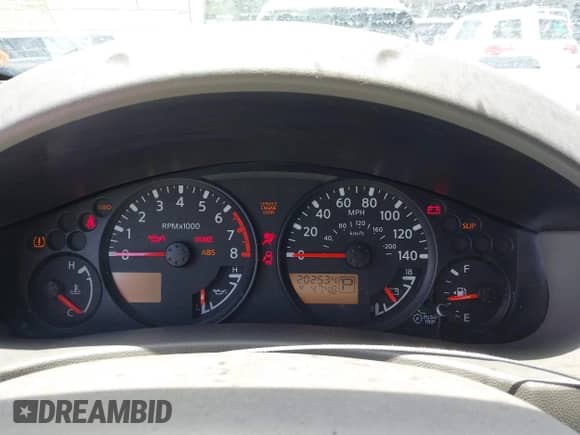 2008 Nissan Frontier SE z VIN 1N6AD07W58C409914, wystawiony jako IAAI lot #42433581 z przebiegiem 202 534 mil mil oraz . Historia ofert i sprzedaży dostępna na DreamBid. Obrazek 7.