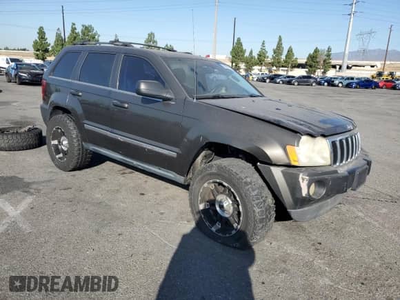 2006 Jeep Grand Cherokee Limited with VIN 1J4HS58N56C342300, listed as a Copart auction lot 70997415 with 167,201 mi miles and Salvage title. Bid and sale history available at DreamBid. Image 4.