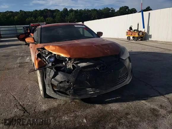 2014 Hyundai Veloster с VIN KMHTC6AD0EU186823, выставлен на аукционе Copart как лот 62018445 с пробегом 149 389 миль миль и Списание • Salvage title. История ставок и продаж доступна на DreamBid. Изображение 14.