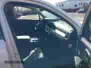 2024 Kia Sorento EX with VIN KNDRHDLG5R5259177, listed as a IAAI auction lot 41801436 with 7,132 mi miles and . Bid and sale history available at DreamBid. Image 5.