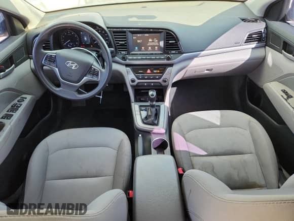 2018 Hyundai Elantra SEL с VIN 5NPD84LF5JH220305, выставлен на аукционе Copart как лот 87362655 с пробегом 130 900 миль миль и Списание • Salvage title. История ставок и продаж доступна на DreamBid. Изображение 8.