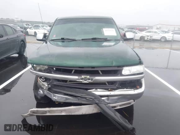 2002 Chevrolet Silverado 1500 LS с VIN 2GCEC19V321212013, выставлен на аукционе IAAI как лот 42933316 с пробегом 398 922 миль миль и . История ставок и продаж доступна на DreamBid. Изображение 12.