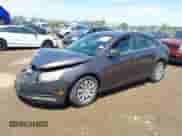 2011 Chevrolet Cruze LS с VIN 1G1PC5SH2B7123579, выставлен на аукционе IAAI как лот 42636606 с пробегом 121 592 миль миль и . История ставок и продаж доступна на DreamBid. Изображение 17.