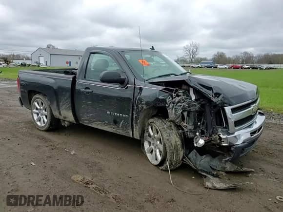 2011 Chevrolet Silverado 1500 Work Truck z VIN 1GCNKPEA2BZ327377, wystawiony jako Copart lot #52993205 z przebiegiem 162 438 mil mil oraz Szkoda całkowita • Salvage title. Historia ofert i sprzedaży dostępna na DreamBid. Obrazek 11.