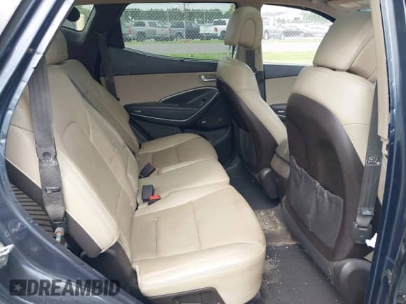 2017 Hyundai Santa Fe Ultimate с VIN 5XYZWDLAXHG486646, выставлен на аукционе IAAI как лот 42718690 с пробегом 117 430 миль миль и . История ставок и продаж доступна на DreamBid. Изображение 8.