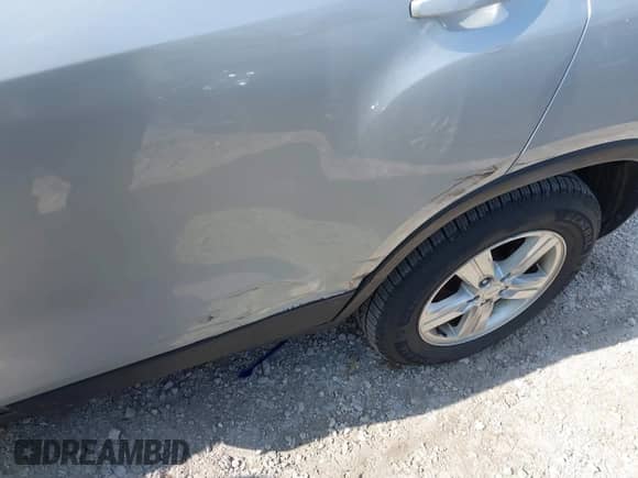 2017 Chevrolet Trax LS with VIN KL7CJNSB9HB245527, listed as a IAAI auction lot 42987715 with 54,322 mi miles and . Bid and sale history available at DreamBid. Image 6.