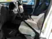 2007 Jeep Wrangler Unlimited X с VIN 1J4GA39157L195444, выставлен на аукционе Copart как лот 71504935 с пробегом 208 181 миль миль и Списание • Salvage title. История ставок и продаж доступна на DreamBid. Изображение 7.